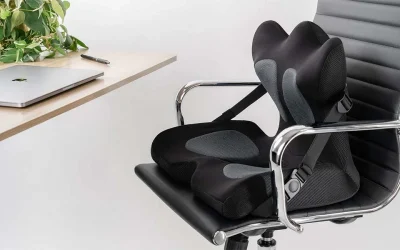 بالش نشیمن یا پشتی کمری صندلی اداری؛ کدامیک برای سلامتی و راحتی تو مناسبتر است؟