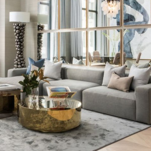 طراحی دیوار پذیرایی با آینه