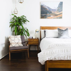 دکوراسیون اتاق خواب ساده و شیک مدرن